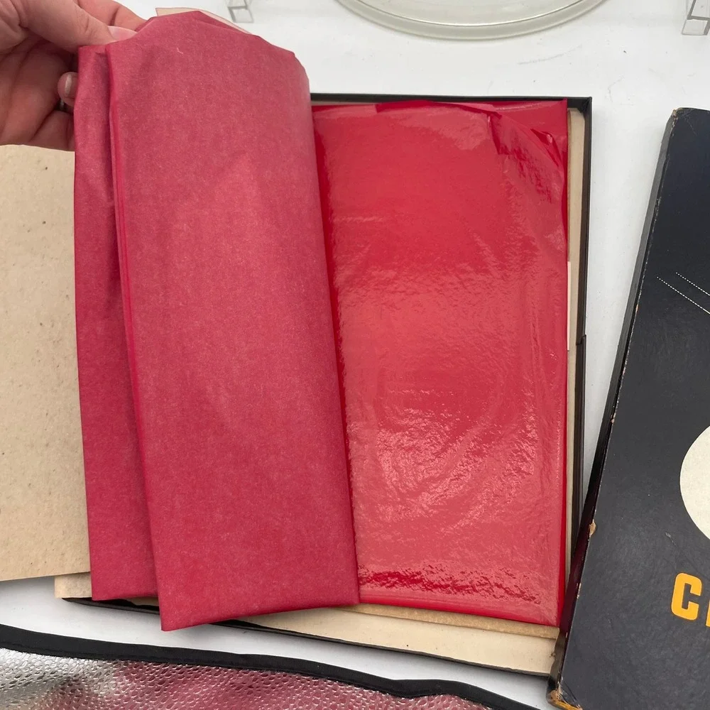 Vintage RED Codo‎ Pencil Carbon Paper Red Sheets Black Box Graphic Art USA
